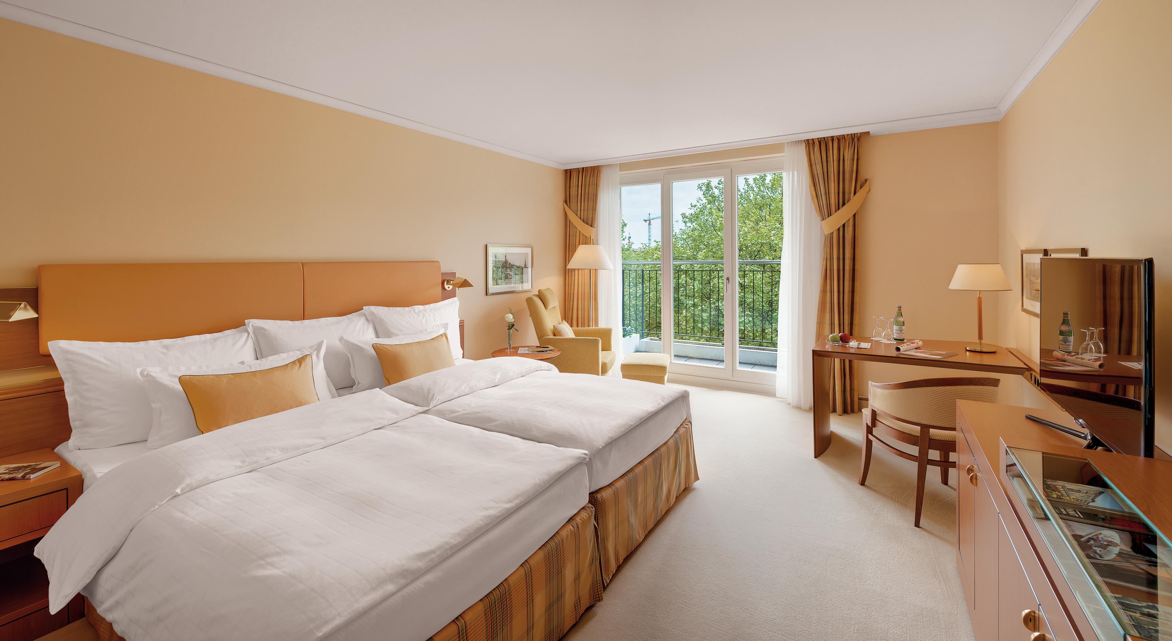 فندق غراند إيليسي هامبورغ المظهر الخارجي الصورة A typical room at the Hotel de la Tour