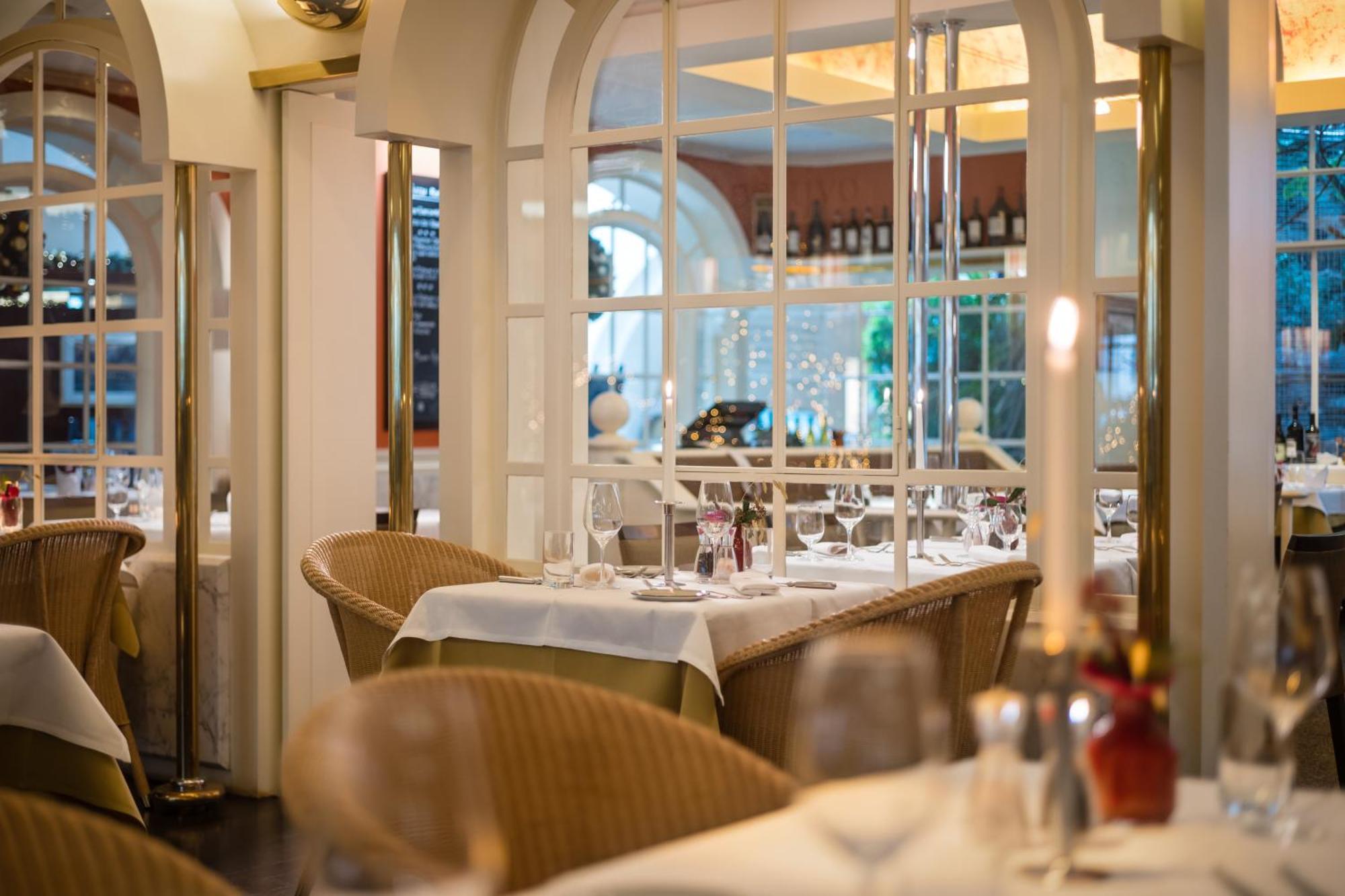 فندق غراند إيليسي هامبورغ المظهر الخارجي الصورة Restaurant