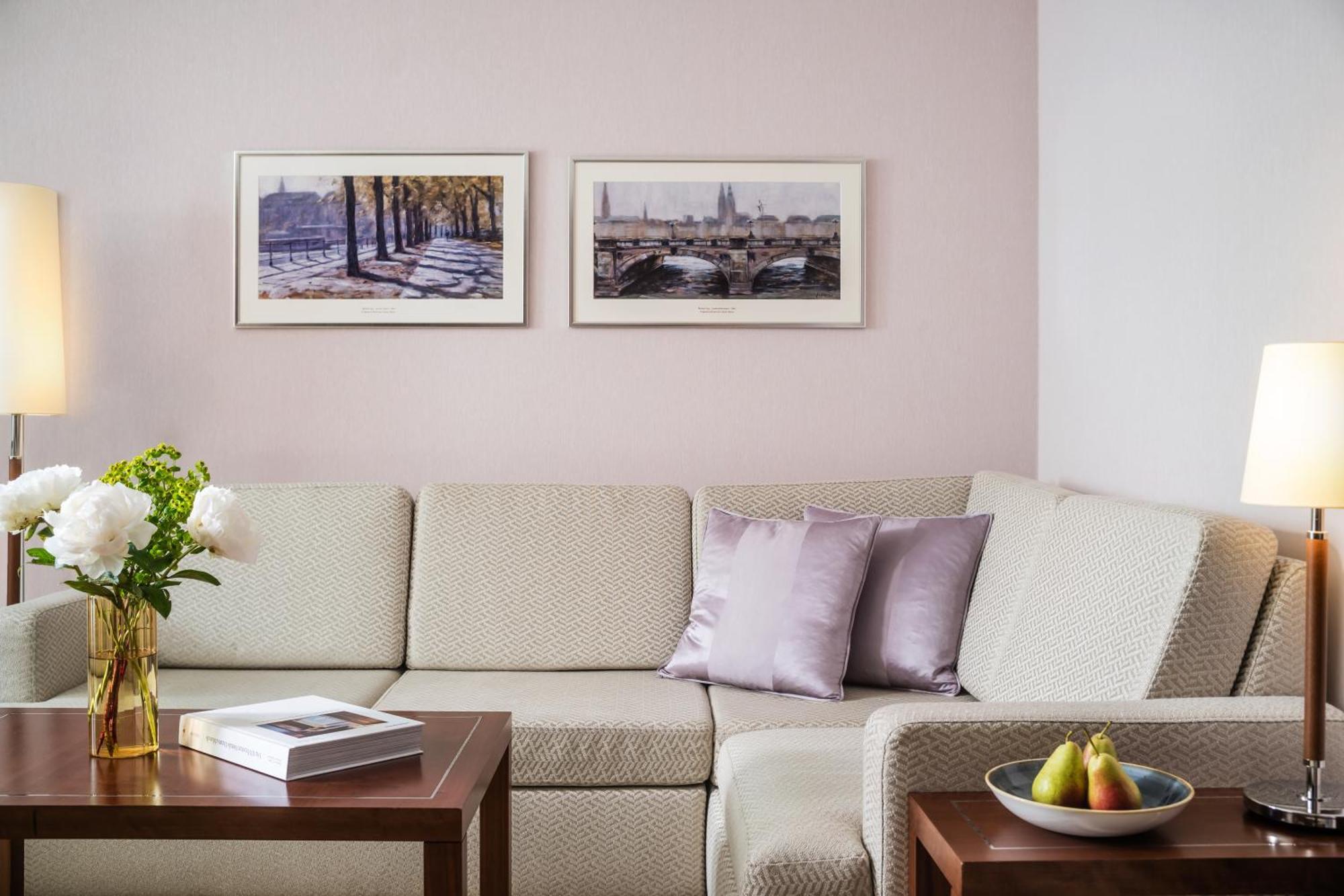 فندق غراند إيليسي هامبورغ المظهر الخارجي الصورة A living room